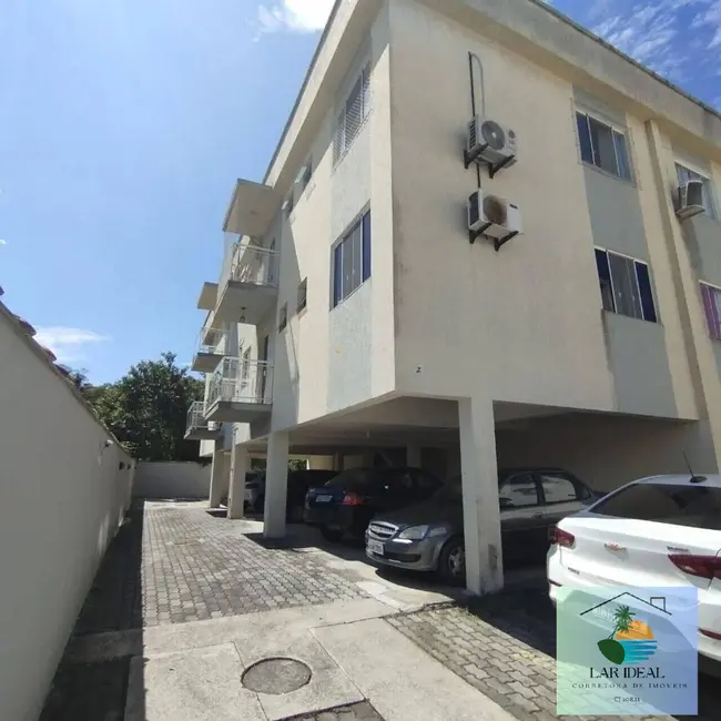 Foto 2 de Apartamento com 2 quartos à venda, 60m2 em Extensão do Bosque, Rio Das Ostras - RJ