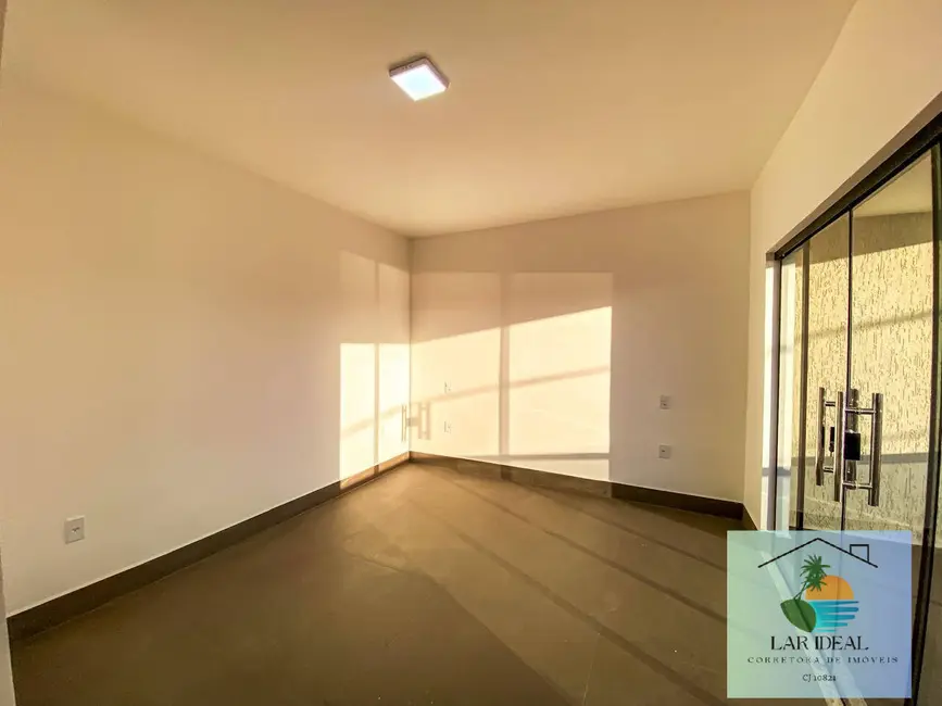 Casa com 4 quartos à venda, 225m2 em Nova São Pedro, Sao Pedro Da Aldeia - RJ - imagem 8 Foto 8 de Casa com 4 quartos à venda, 225m2 em Nova São Pedro, Sao Pedro Da Aldeia - RJ