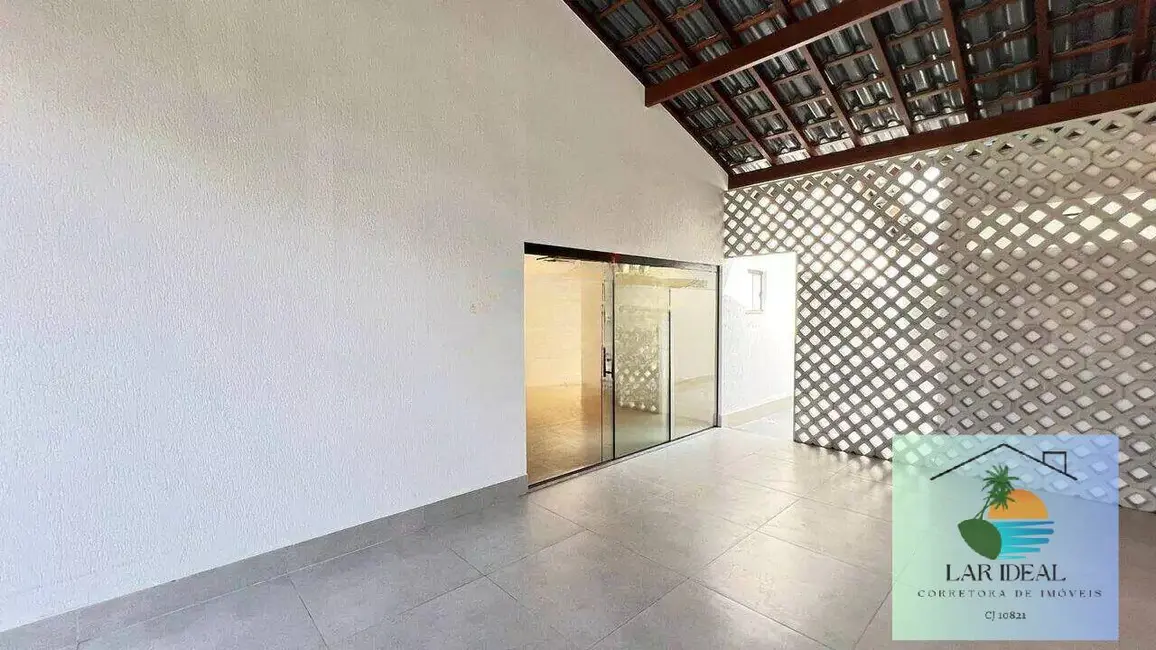 Casa com 4 quartos à venda, 300m2 em Balneário das Conchas, Sao Pedro Da Aldeia - RJ - imagem 4 Foto 4 de Casa com 4 quartos à venda, 300m2 em Balneário das Conchas, Sao Pedro Da Aldeia - RJ