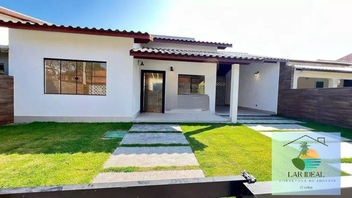 Casa com 4 quartos à venda, 300m2 em Balneário das Conchas, Sao Pedro Da Aldeia - RJ - imagem 2 Foto 2 de Casa com 4 quartos à venda, 300m2 em Balneário das Conchas, Sao Pedro Da Aldeia - RJ
