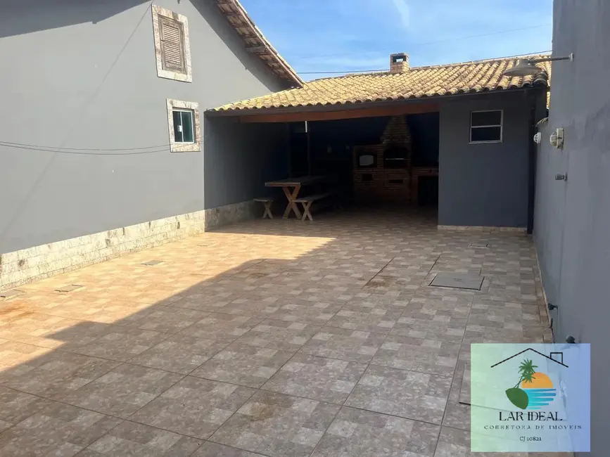 Foto 4 de Casa com 2 quartos à venda em Cabo Frio - RJ