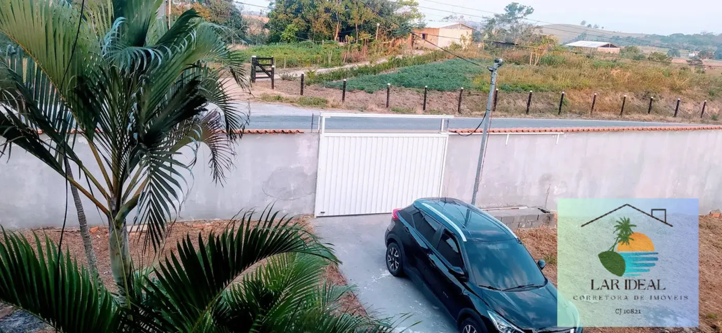Foto 2 de Casa com 2 quartos à venda, 1000m2 em Araruama - RJ
