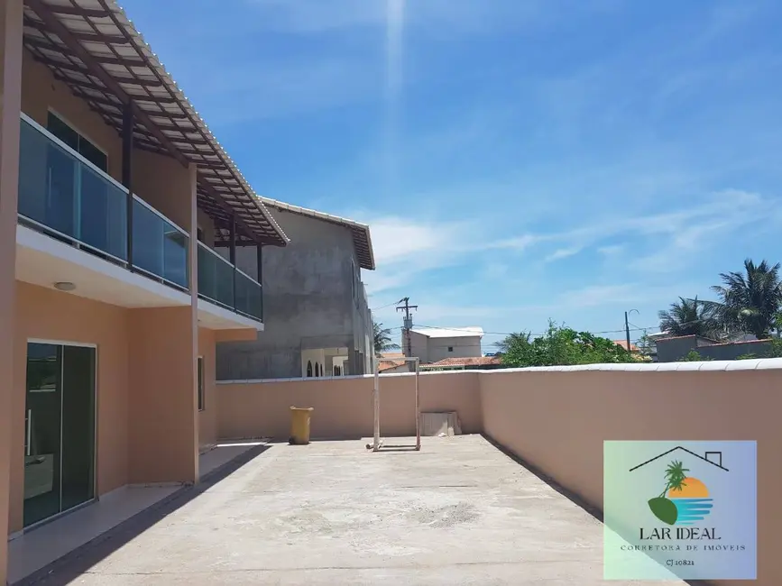 Foto 2 de Casa com 2 quartos à venda, 55m2 em Arraial Do Cabo - RJ