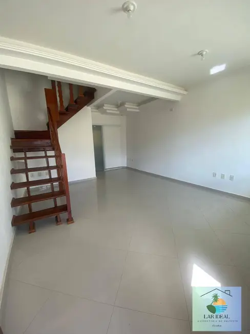 Foto 4 de Casa com 2 quartos à venda em Jardim Bela Vista, Rio Das Ostras - RJ