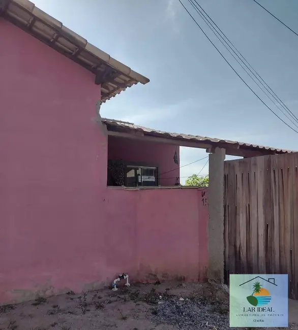 Foto 2 de Casa com 1 quarto à venda em Cabo Frio - RJ
