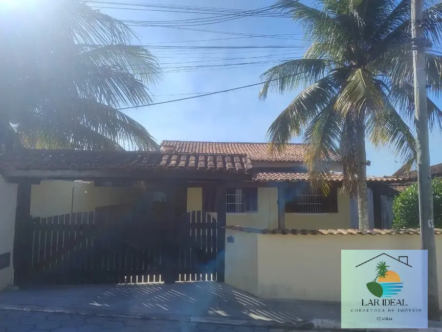 Casa com 2 quartos à venda, 450m2 em Araruama - RJ - imagem 3 Foto 3 de Casa com 2 quartos à venda, 450m2 em Araruama - RJ