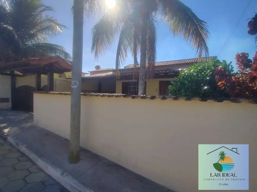 Casa com 2 quartos à venda, 450m2 em Araruama - RJ - imagem 2 Foto 2 de Casa com 2 quartos à venda, 450m2 em Araruama - RJ