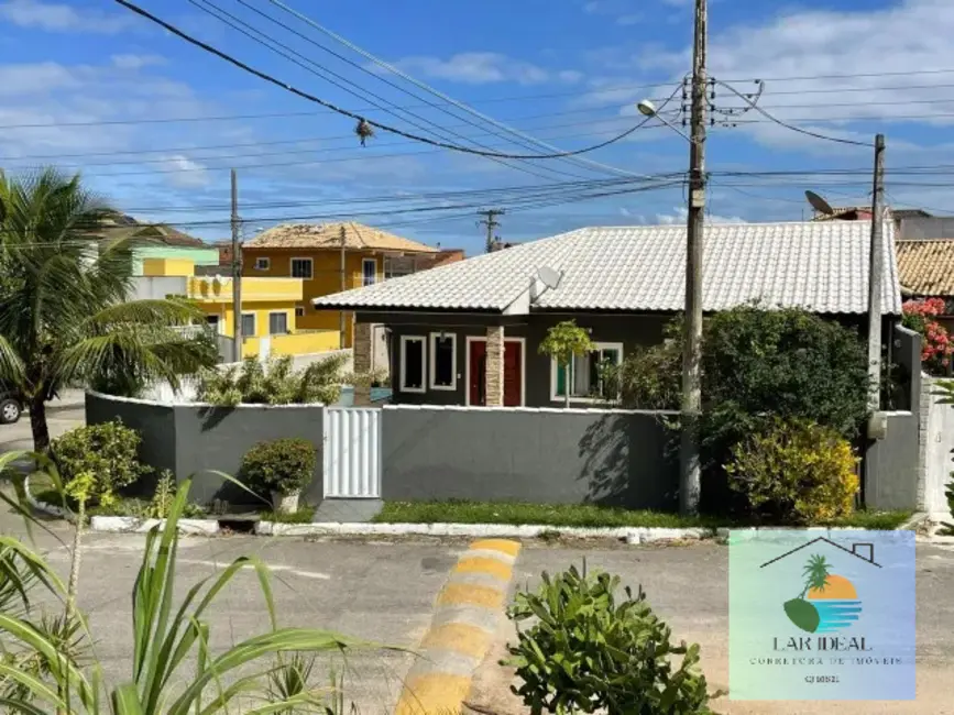 Foto 2 de Casa de Condomínio com 3 quartos à venda em Fluminense, Sao Pedro Da Aldeia - RJ