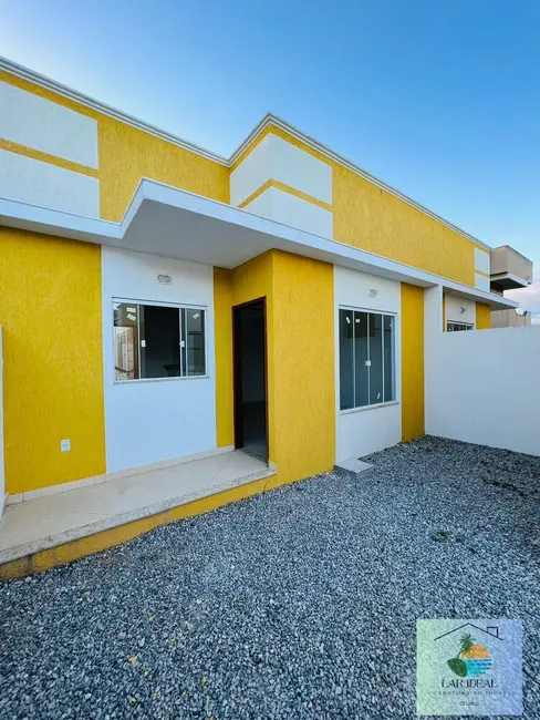 Foto 1 de Casa com 2 quartos à venda em Chácara Mariléa, Rio Das Ostras - RJ