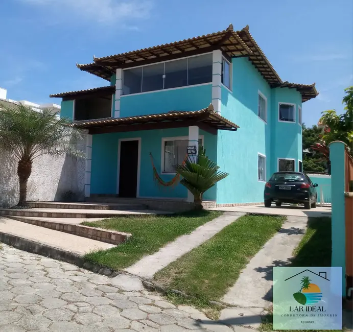 Foto 1 de Casa de Condomínio com 4 quartos à venda em Ogiva, Cabo Frio - RJ