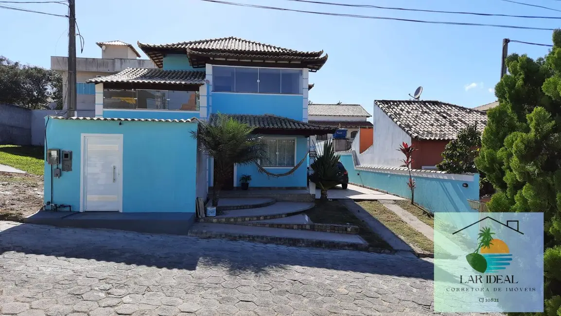 Foto 2 de Casa de Condomínio com 4 quartos à venda em Ogiva, Cabo Frio - RJ