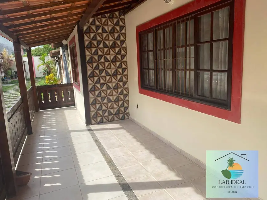 Foto 2 de Casa com 3 quartos à venda em Extensão do Bosque, Rio Das Ostras - RJ