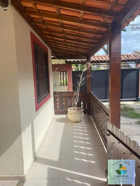 Foto 3 de Casa com 3 quartos à venda em Extensão do Bosque, Rio Das Ostras - RJ