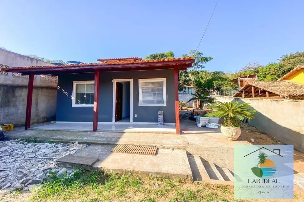 Foto 1 de Casa com 2 quartos à venda, 246m2 em Cabo Frio - RJ