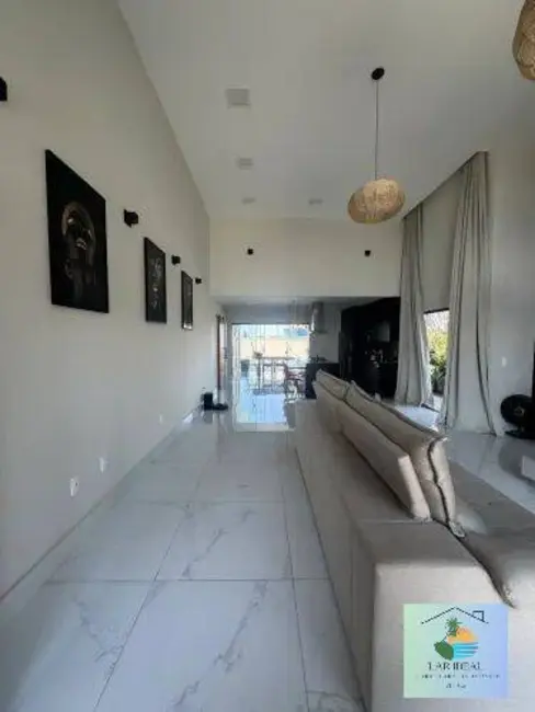 Casa com 3 quartos à venda em Ogiva, Cabo Frio - RJ - imagem 6 Foto 6 de Casa com 3 quartos à venda em Ogiva, Cabo Frio - RJ