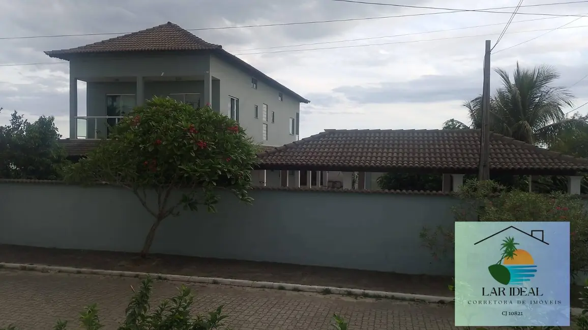 Foto 2 de Casa de Condomínio com 5 quartos à venda, 758m2 em Araruama - RJ