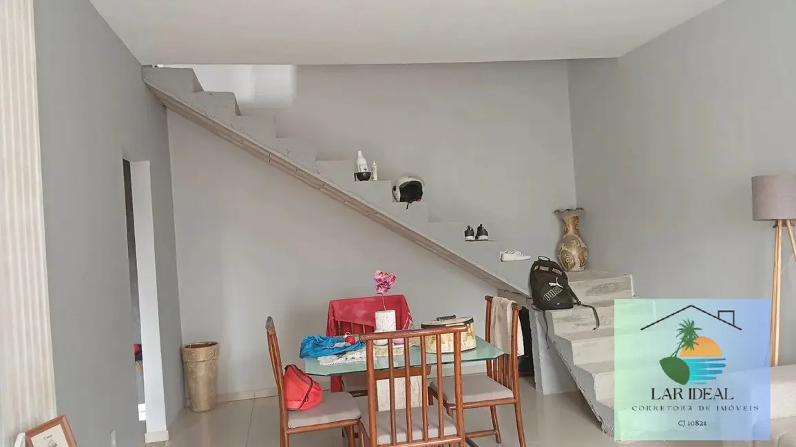 Foto 2 de Casa com 3 quartos à venda, 360m2 em Arraial Do Cabo - RJ
