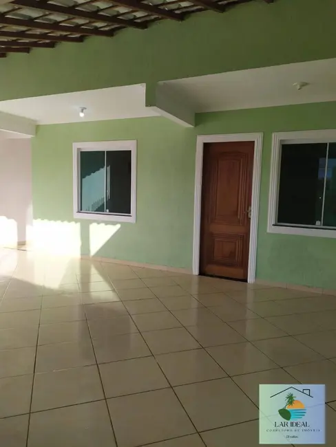 Foto 1 de Casa com 2 quartos à venda em Araruama - RJ