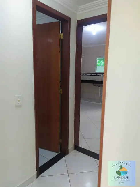 Foto 9 de Casa com 2 quartos à venda em Araruama - RJ