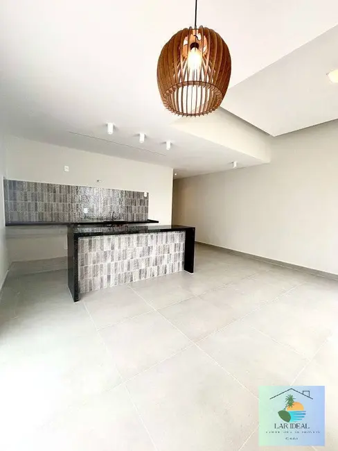 Foto 9 de Casa com 2 quartos à venda, 140m2 em Cabo Frio - RJ