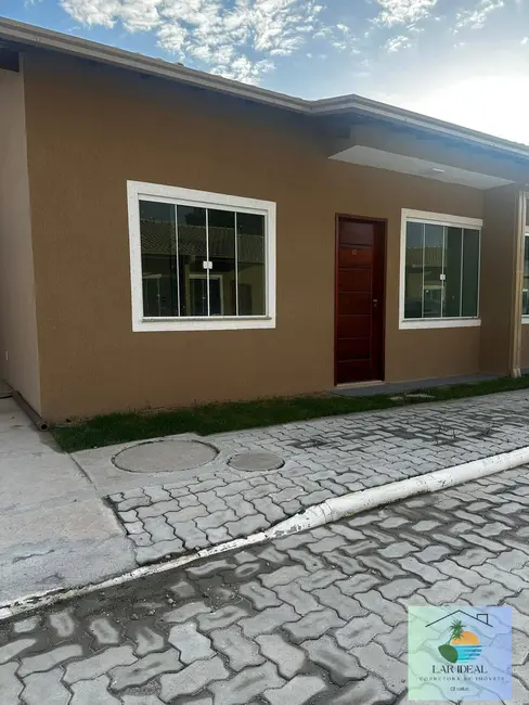 Foto 1 de Casa com 2 quartos à venda em Jardim Mariléa, Rio Das Ostras - RJ
