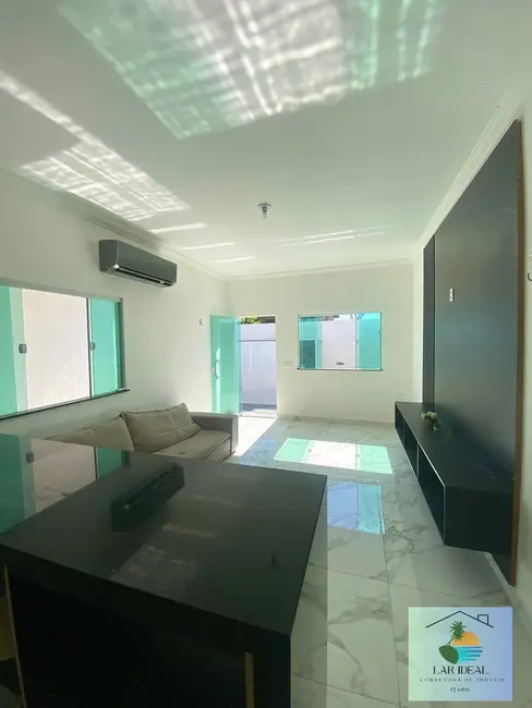 Foto 3 de Casa com 2 quartos à venda, 210m2 em Cabo Frio - RJ