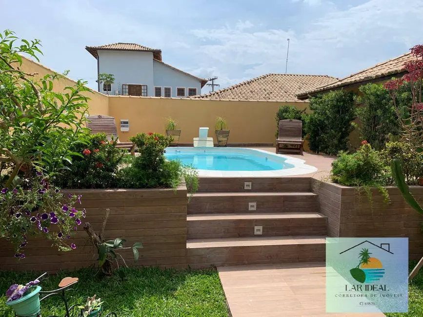 Foto 2 de Casa com 3 quartos à venda em Ogiva, Cabo Frio - RJ