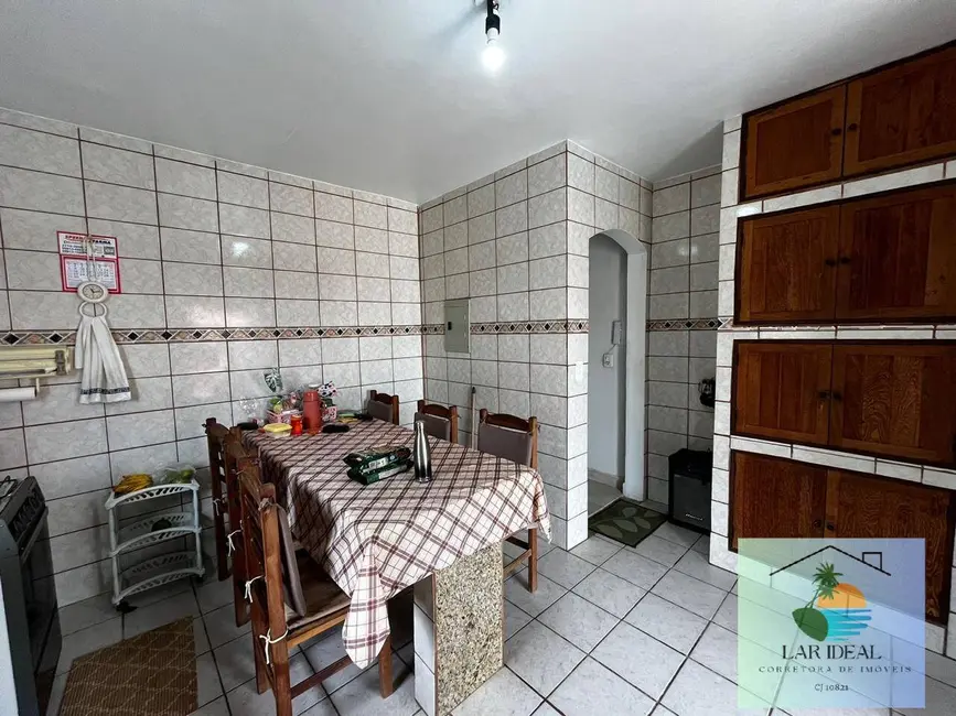 Foto 8 de Casa com 3 quartos à venda em Sao Pedro Da Aldeia - RJ