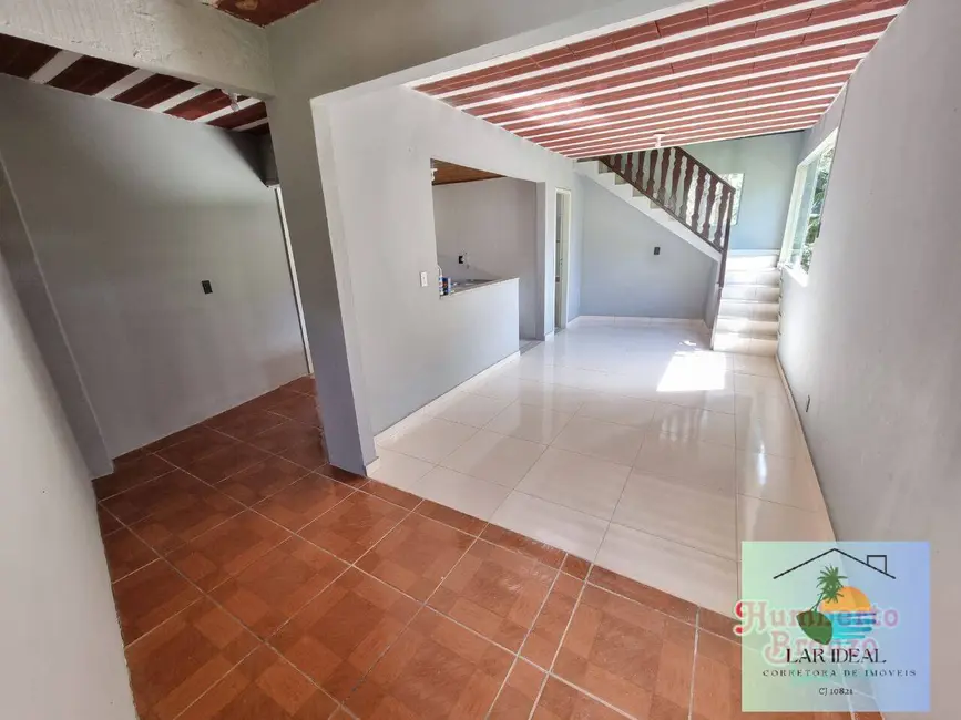 Casa com 2 quartos à venda em Lumiar, Nova Friburgo - RJ - imagem 4 Foto 4 de Casa com 2 quartos à venda em Lumiar, Nova Friburgo - RJ