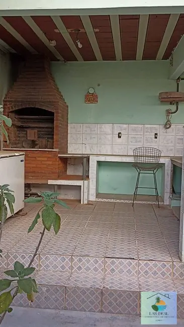 Casa com 4 quartos à venda, 360m2 em Vinhateiro, Sao Pedro Da Aldeia - RJ - imagem 5 Foto 5 de Casa com 4 quartos à venda, 360m2 em Vinhateiro, Sao Pedro Da Aldeia - RJ