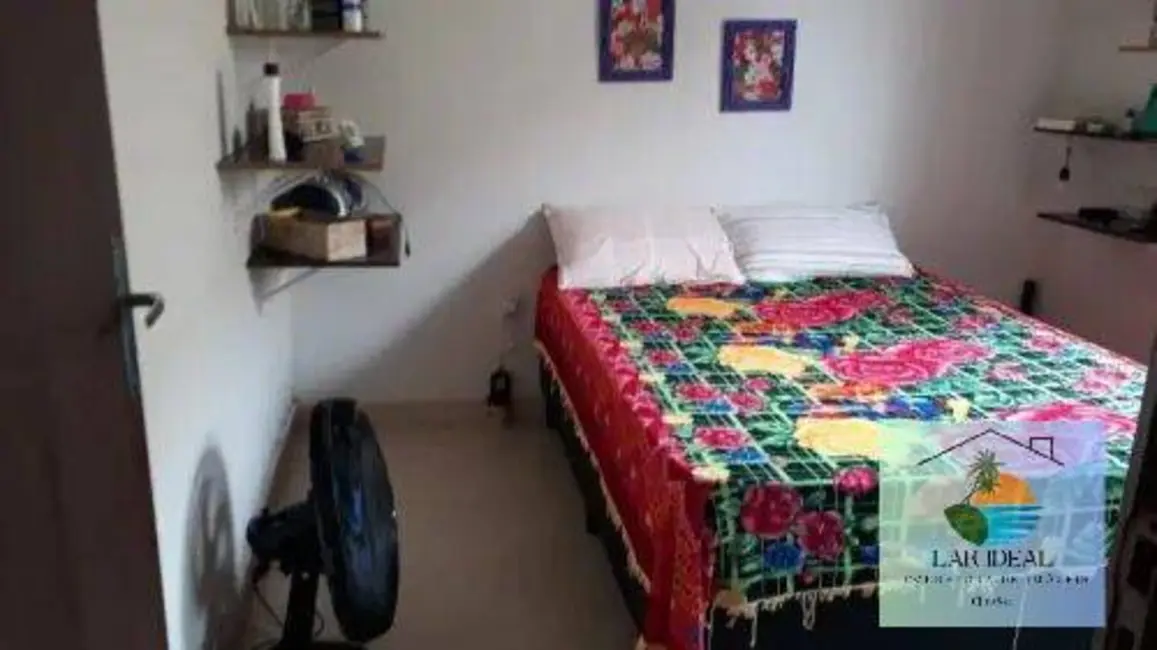Casa com 1 quarto à venda em Cabo Frio - RJ - imagem 3 Foto 3 de Casa com 1 quarto à venda em Cabo Frio - RJ