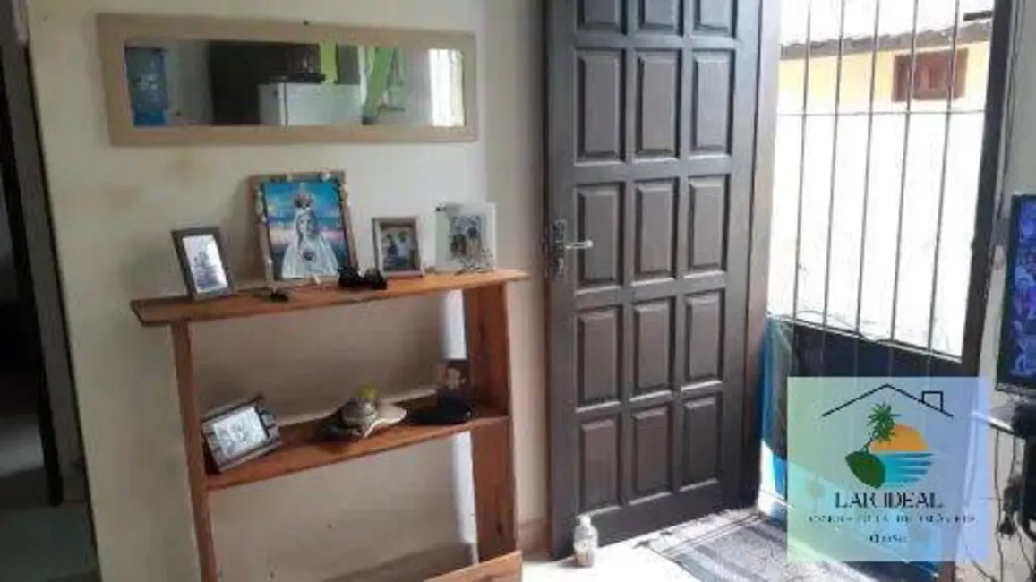 Casa com 1 quarto à venda em Cabo Frio - RJ - imagem 2 Foto 2 de Casa com 1 quarto à venda em Cabo Frio - RJ