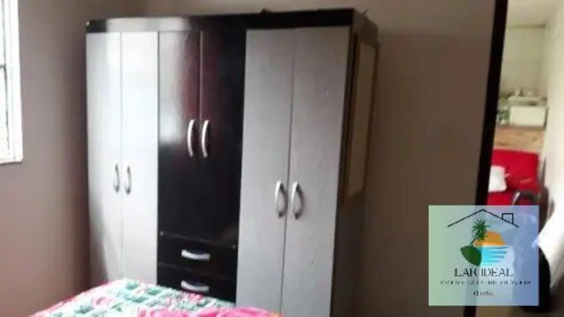 Casa com 1 quarto à venda em Cabo Frio - RJ - imagem 4 Foto 4 de Casa com 1 quarto à venda em Cabo Frio - RJ