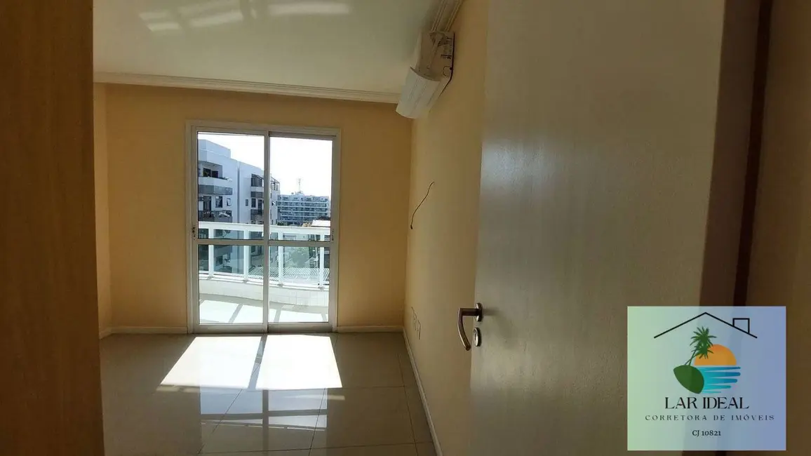 Foto 8 de Cobertura com 3 quartos à venda e para alugar, 162m2 em Vila Nova, Cabo Frio - RJ