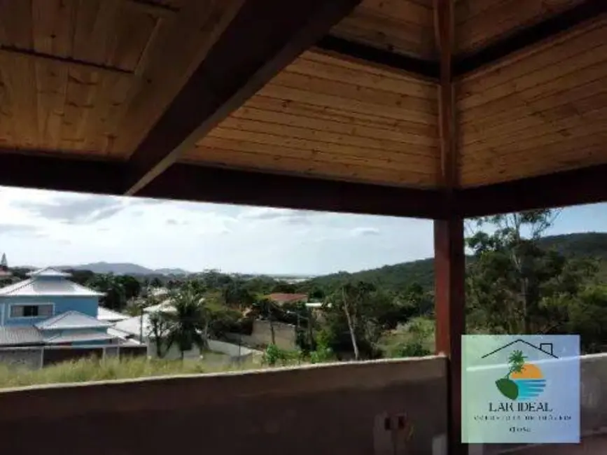 Foto 2 de Casa com 2 quartos à venda em Jardim Peró, Cabo Frio - RJ