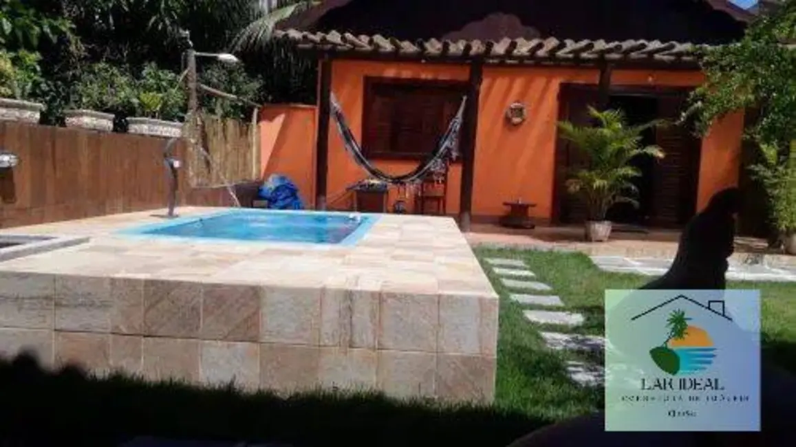 Foto 1 de Casa com 2 quartos à venda em Arraial Do Cabo - RJ