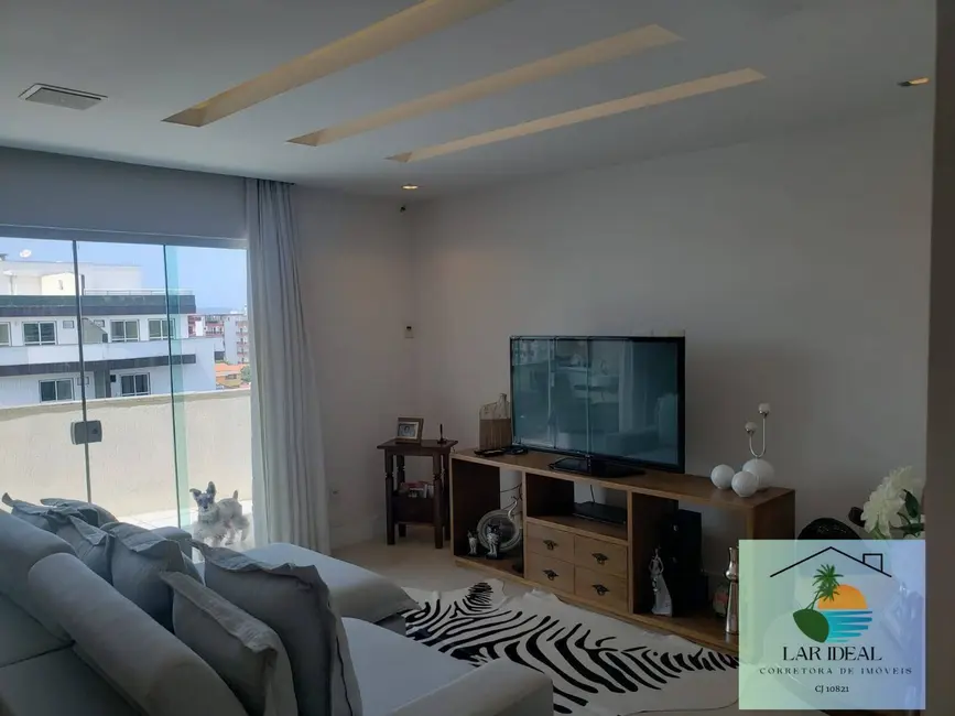 Foto 3 de Apartamento com 4 quartos à venda, 130m2 em Braga, Cabo Frio - RJ
