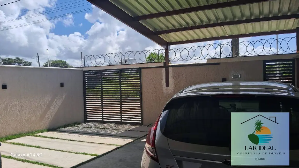 Foto 2 de Casa com 2 quartos à venda em Rio Das Ostras - RJ