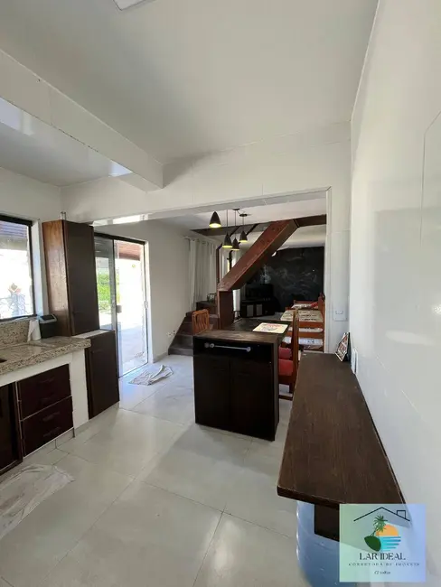 Foto 9 de Casa com 2 quartos à venda em Ogiva, Cabo Frio - RJ