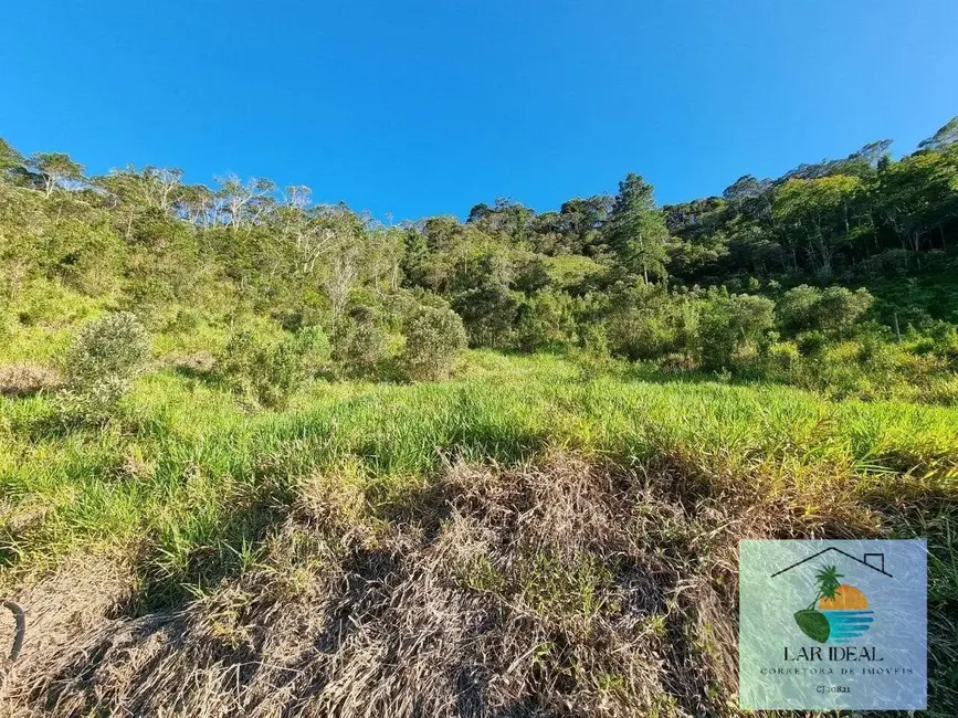 Casa com 1 quarto à venda, 3900m2 em Nova Friburgo - RJ - imagem 8 Foto 8 de Casa com 1 quarto à venda, 3900m2 em Nova Friburgo - RJ