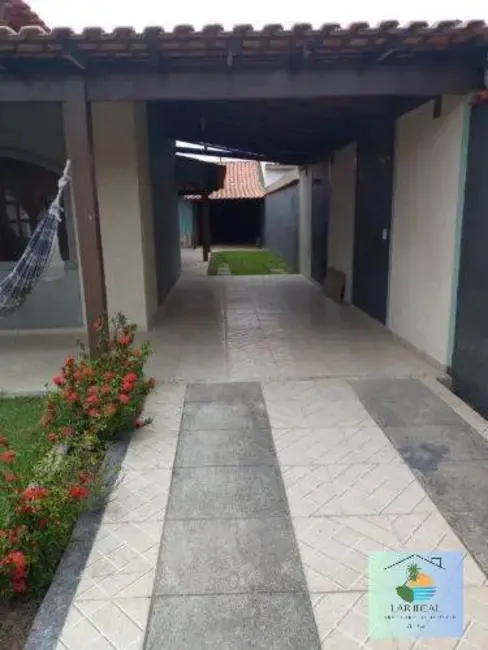 Casa com 3 quartos à venda em Araruama - RJ - imagem 3 Foto 3 de Casa com 3 quartos à venda em Araruama - RJ