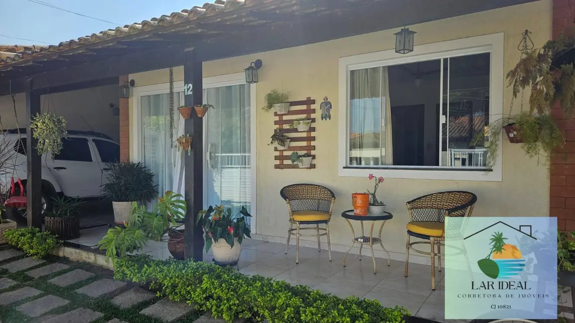 Casa com 3 quartos à venda, 300m2 em Sao Pedro Da Aldeia - RJ - imagem 1 Foto 1 de Casa com 3 quartos à venda, 300m2 em Sao Pedro Da Aldeia - RJ