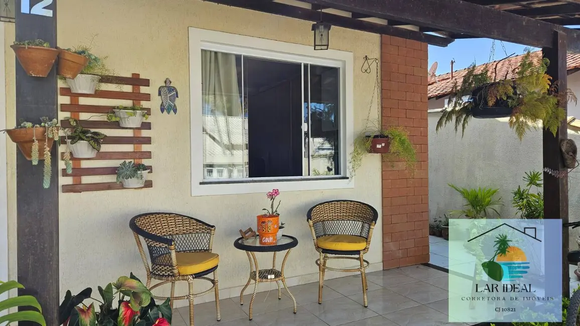 Casa com 3 quartos à venda, 300m2 em Sao Pedro Da Aldeia - RJ - imagem 2 Foto 2 de Casa com 3 quartos à venda, 300m2 em Sao Pedro Da Aldeia - RJ