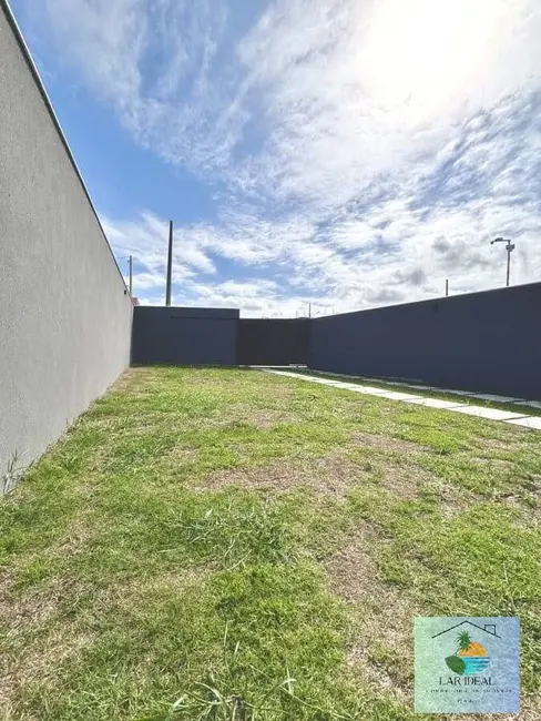 Casa com 2 quartos à venda em Cabo Frio - RJ - imagem 5 Foto 5 de Casa com 2 quartos à venda em Cabo Frio - RJ