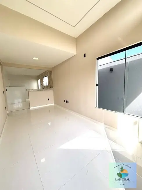 Casa com 2 quartos à venda em Cabo Frio - RJ - imagem 6 Foto 6 de Casa com 2 quartos à venda em Cabo Frio - RJ