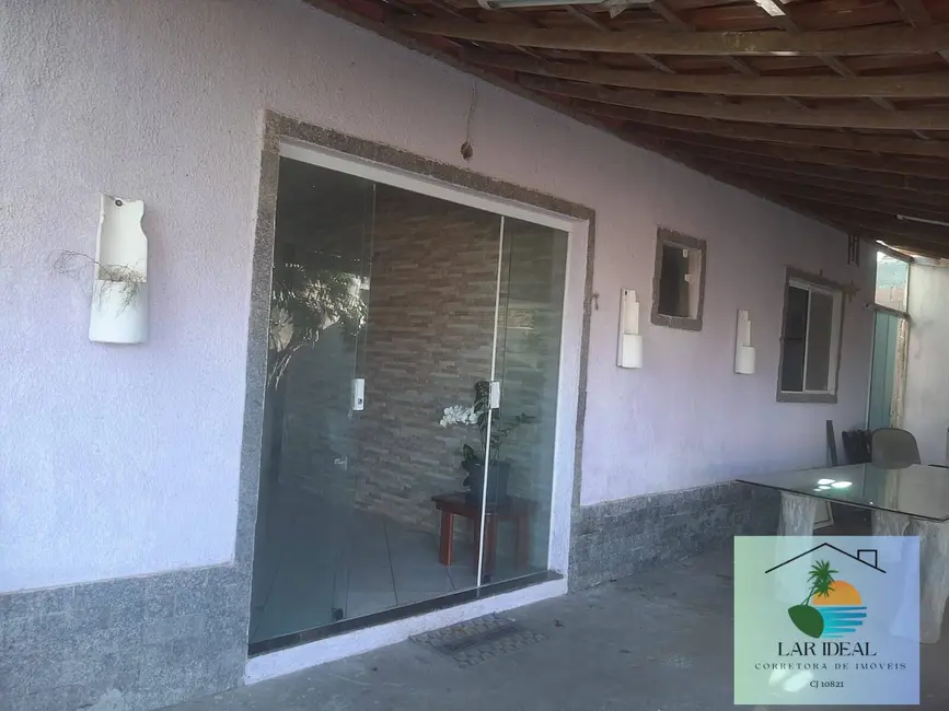 Foto 2 de Casa com 2 quartos à venda em Cabo Frio - RJ