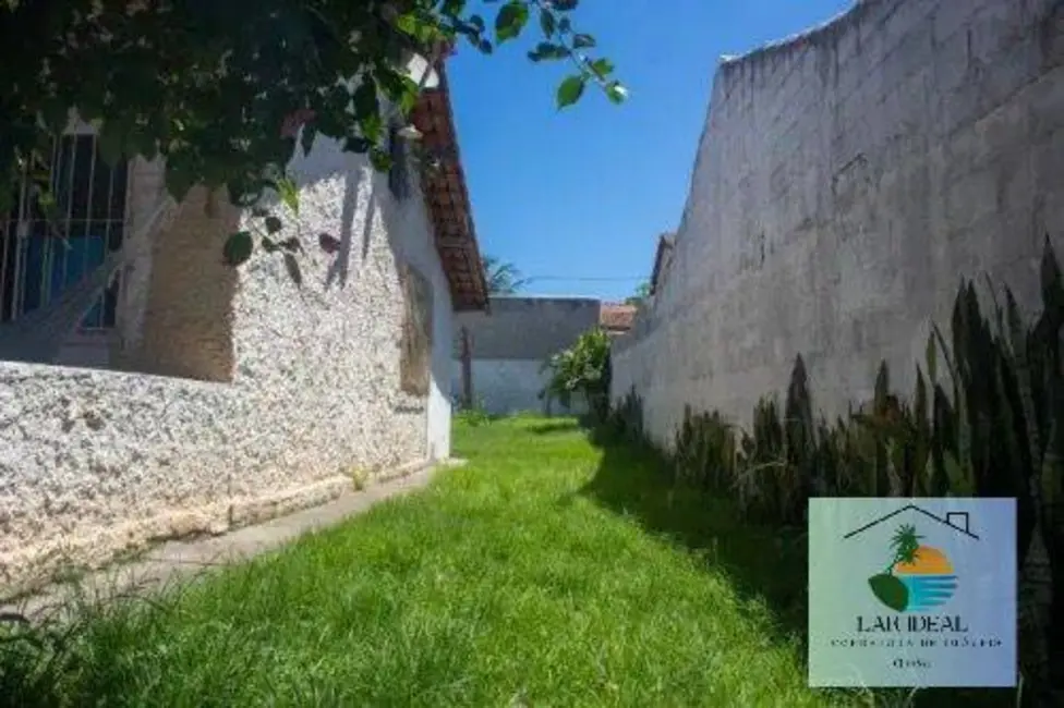 Casa com 2 quartos à venda, 360m2 em Jardim Peró, Cabo Frio - RJ - imagem 4 Foto 4 de Casa com 2 quartos à venda, 360m2 em Jardim Peró, Cabo Frio - RJ