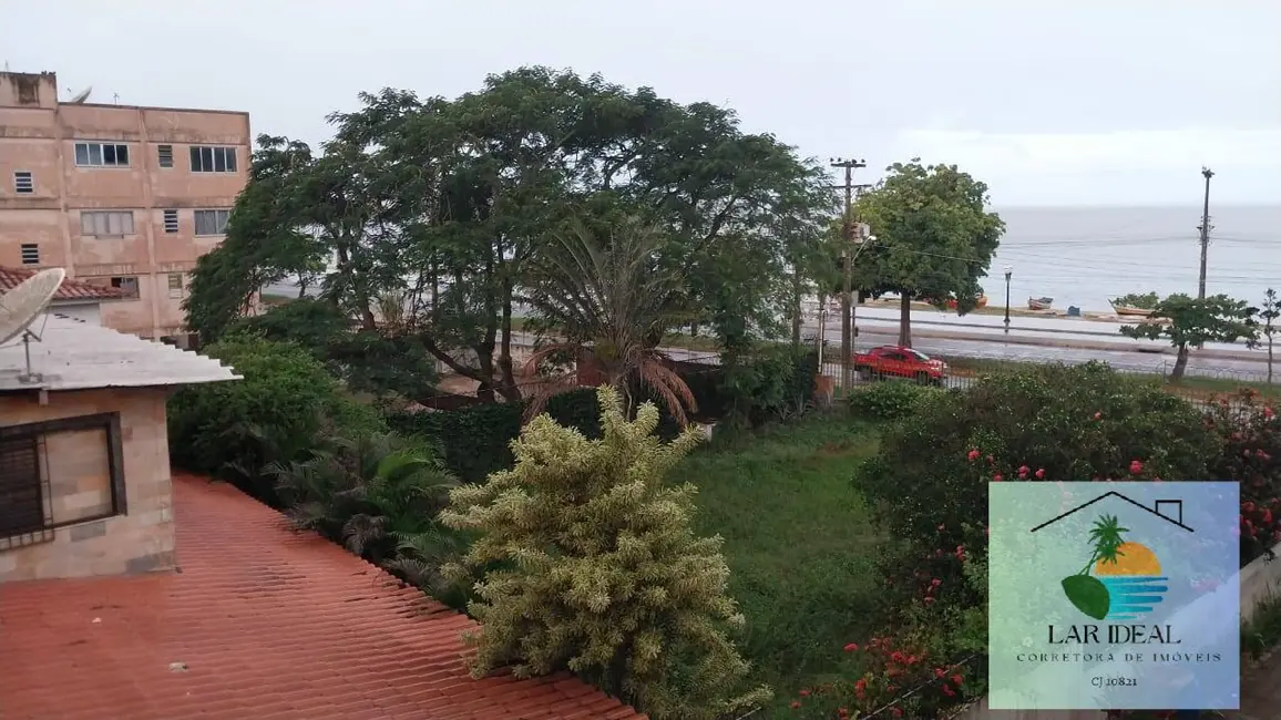 Foto 1 de Apartamento com 2 quartos à venda em Araruama - RJ