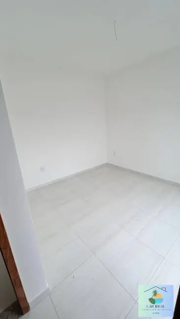 Foto 9 de Casa com 2 quartos à venda em Rio Das Ostras - RJ