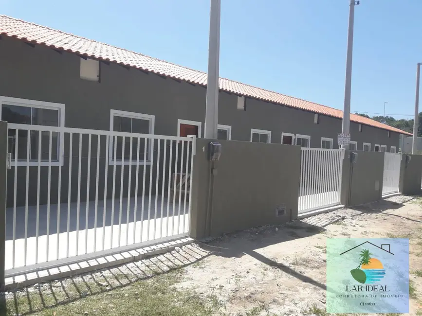 Foto 1 de Casa com 1 quarto à venda em Cabo Frio - RJ